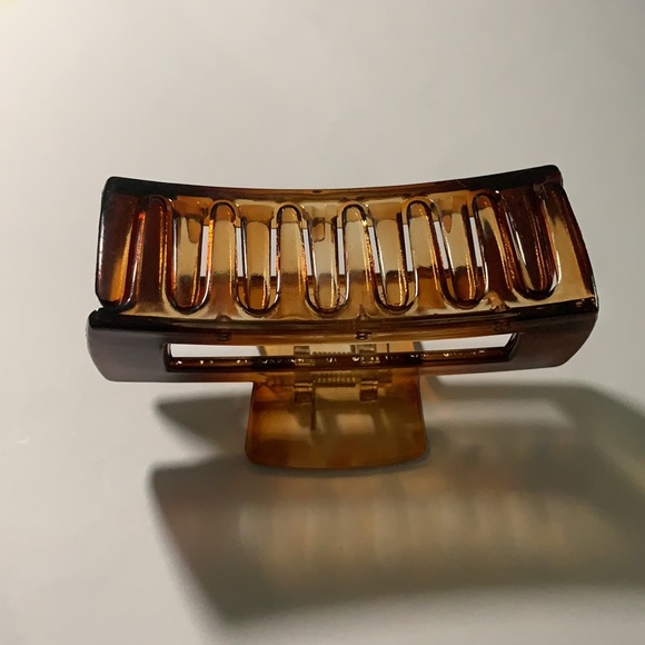 COPY - 1PC Brand New Solid Small Hair Claw - Picture 7 of 7